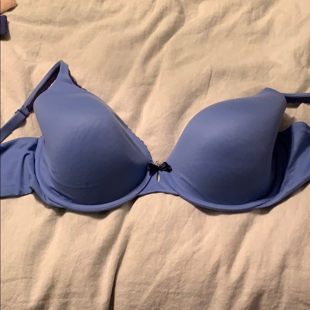 36DDD Victoria Secret bra